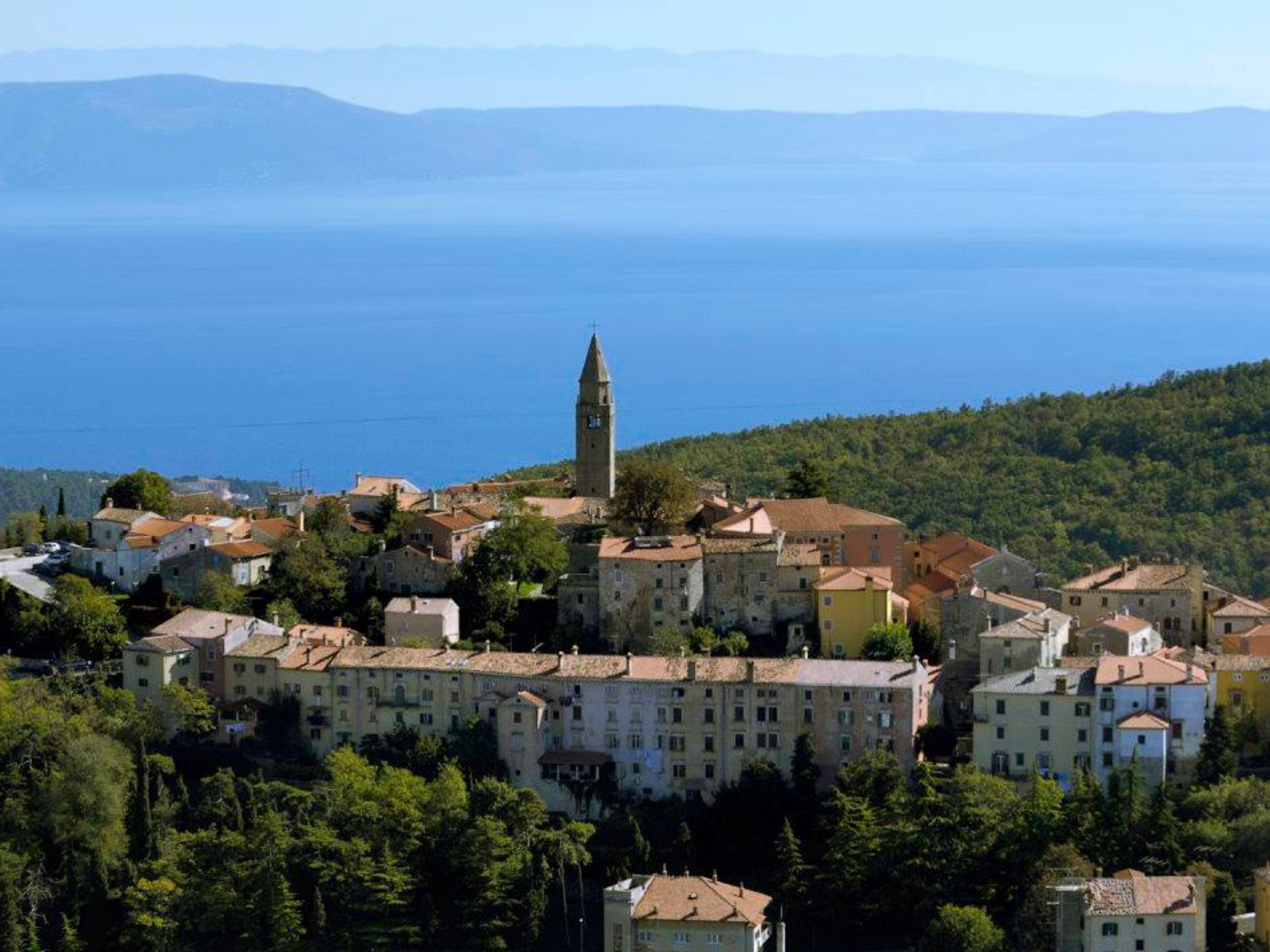 PREDSTAVE, IZLOŽBE, KONCERTI Ovog tjedna u Labinu se održava jedinstveni Festival umjetnosti i tolerancije